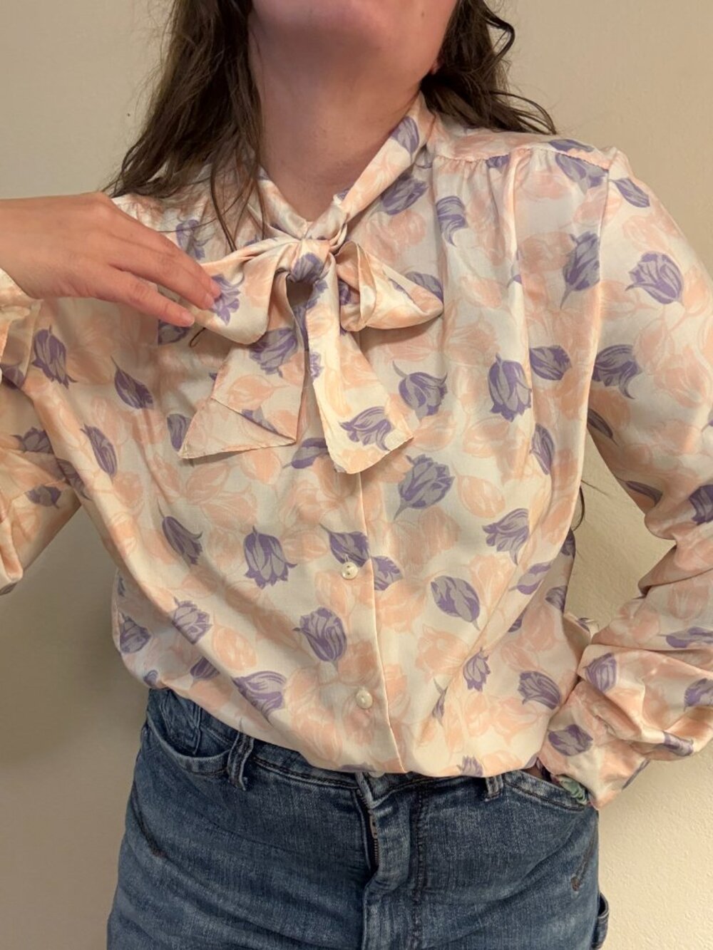 PRICE FIRM Vintage 80s Ship N Shore Pastel Floral Secretary Pussybow Bow Blouse